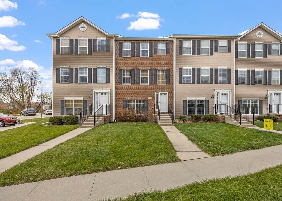 1st image of 4507 NE Milligan Ln