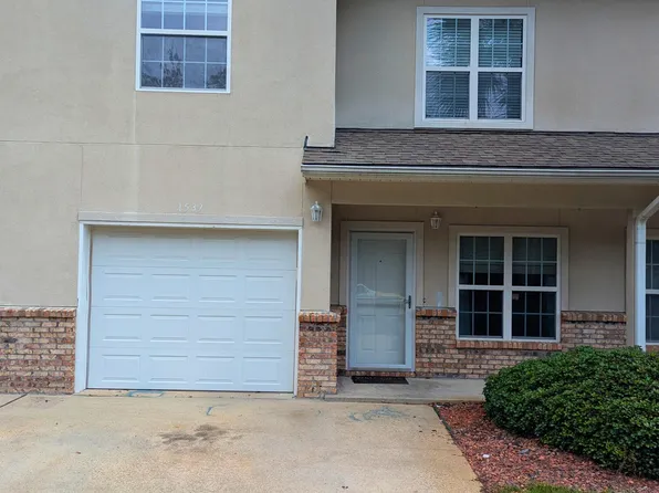 1537 Bentley Cir, Fort Walton Beach, FL 32547