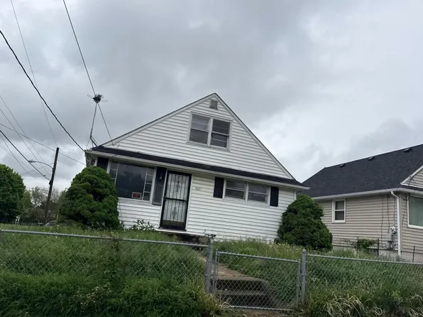 3028 Windsor Pl SW, Canton, OH 44710
