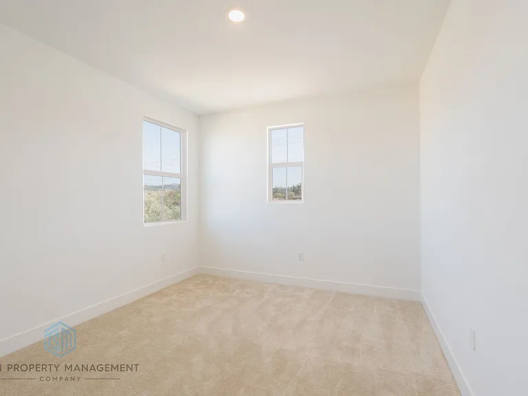 15437 La Subida Dr — Photo 17