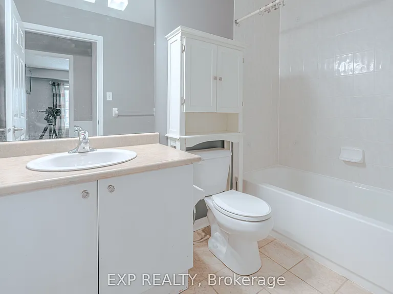 90 Aspen Springs Dr #307 — Photo 20