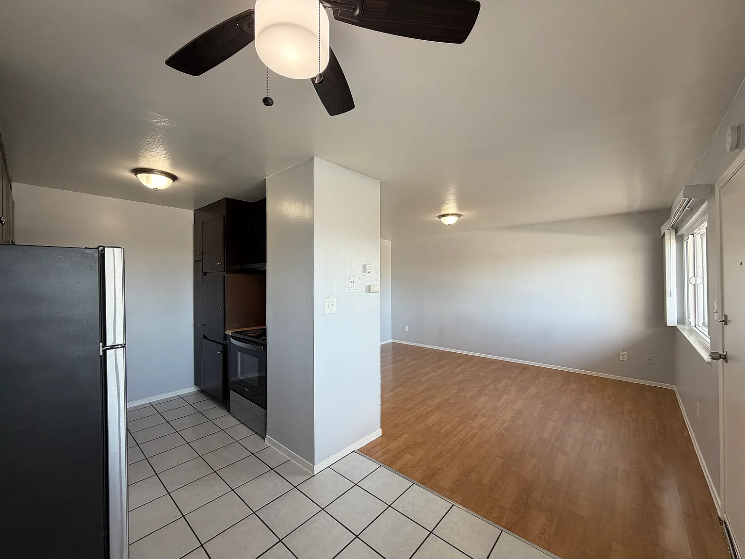 10th Avenue Apartments — Photo 3