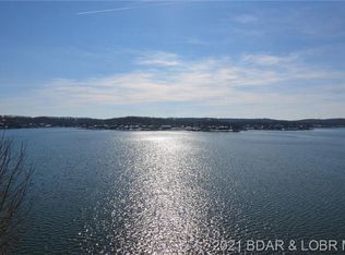 356 Regatta Bay Cir #3C, Lake Ozark, MO 65049