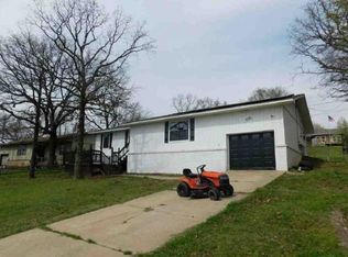 8226 Dequeen Ct, Hackett, AR 72937