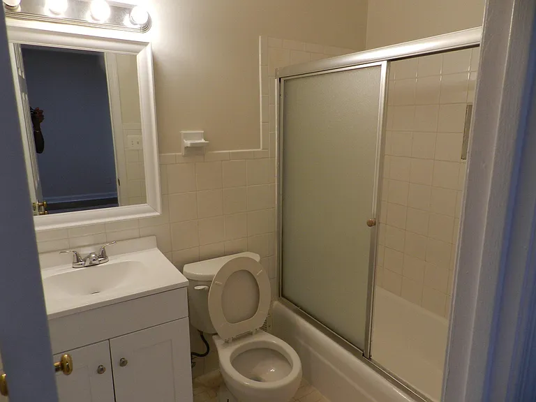 5956 Westchester Park Dr — Photo 12