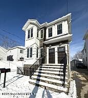 1st image of 581 W Caswell Ave