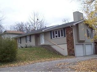 2124 E Swallow St, Springfield, MO 65804