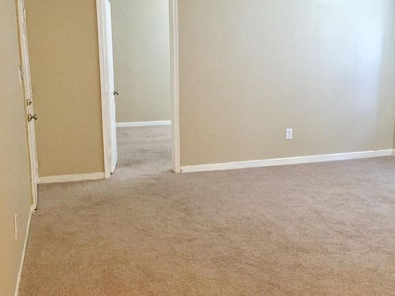 3rd image of 1125 N Kenilworth St APT 7