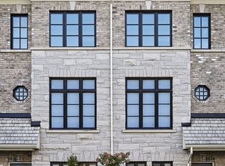 30 Lunar Cres #55, Mississauga, ON L5M2R5
