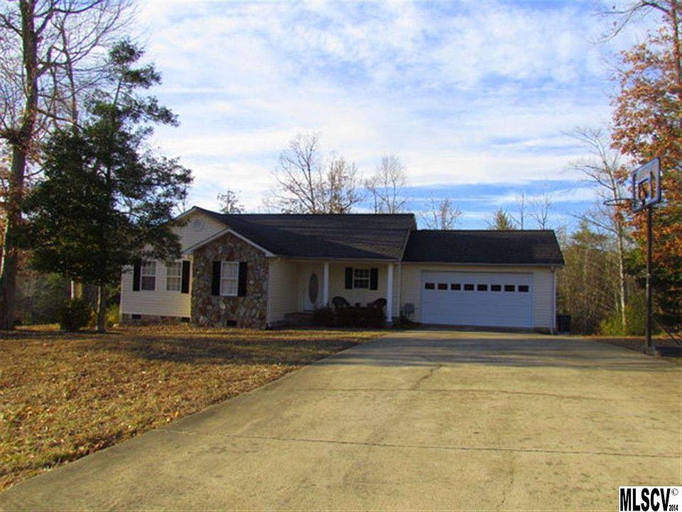 1st image of 68 Lake Arrowhead Dr
