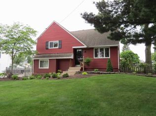 312 San Pedro Dr, Glendora, NJ 08029