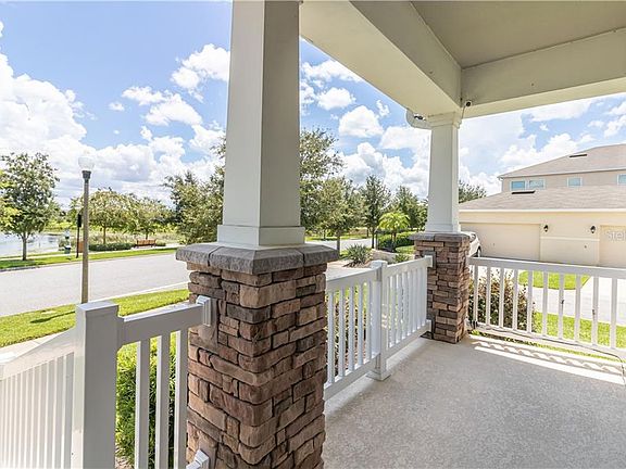 3rd image of 8198 Bluejack Oak Dr