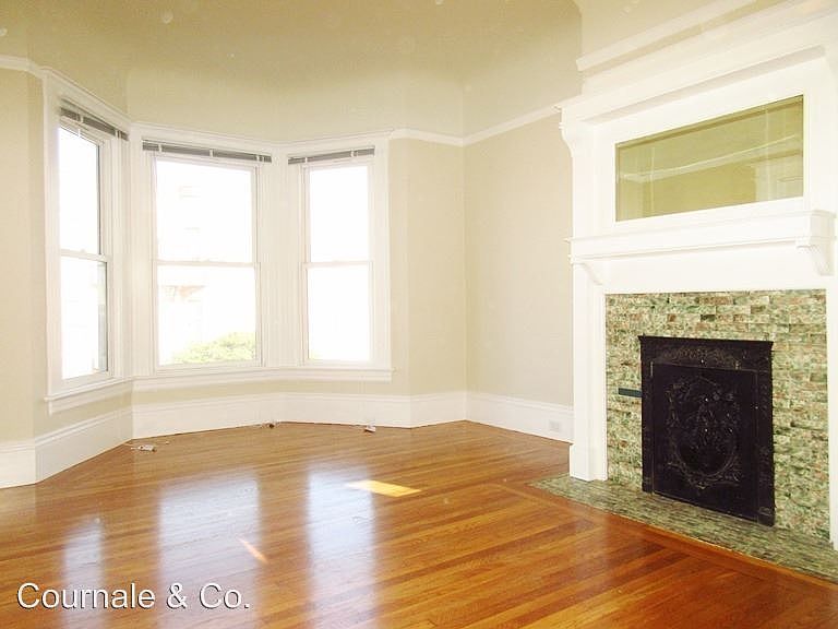 1st image of 535 Frederick St