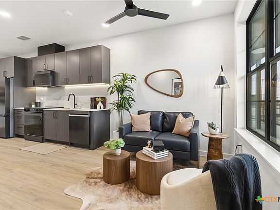 3rd image of 634 Central Pkwy #1113