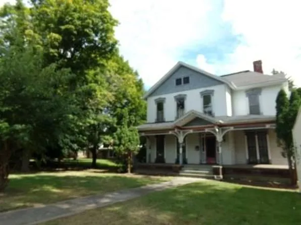 149 Main St, Mount Morris, NY 14510