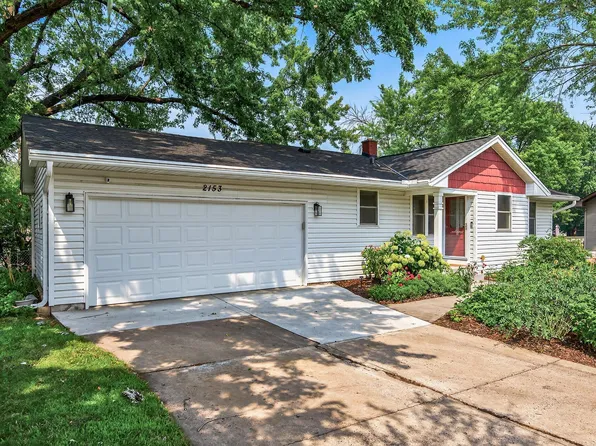 2153 Eldridge Ave E, North Saint Paul, MN 55109