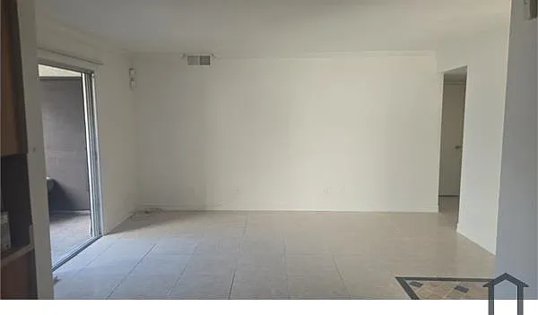 1405 Vegas Valley Dr — Photo 15