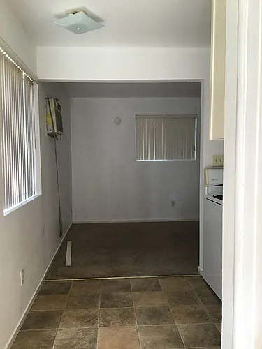 Floor plan E
