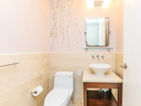 640 West 237th Street image 13 of 20