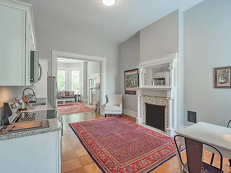 18 W Franklin St #1 — Photo 18