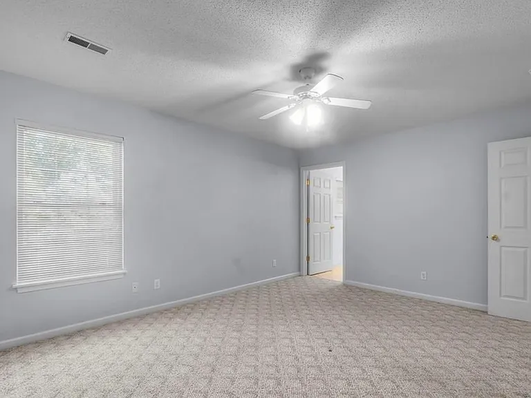 846 & 848 Aaron Dr #848 — Photo 11