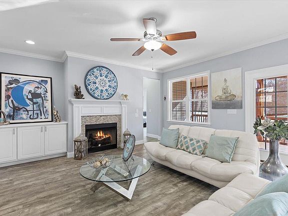 3rd image of 801 Clean View Ct