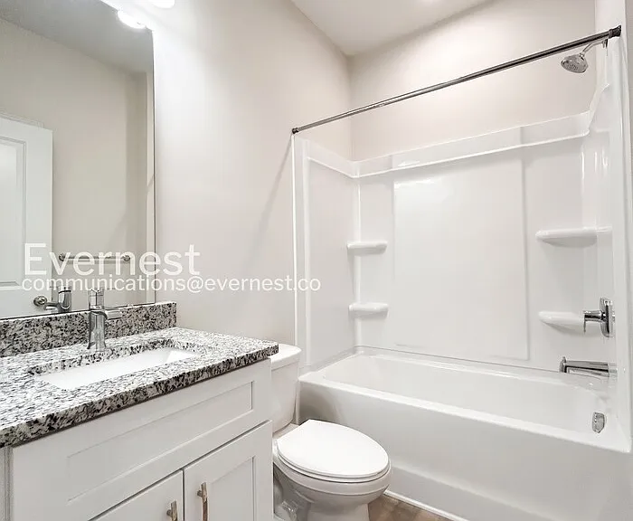 106 Elwood St — Photo 14