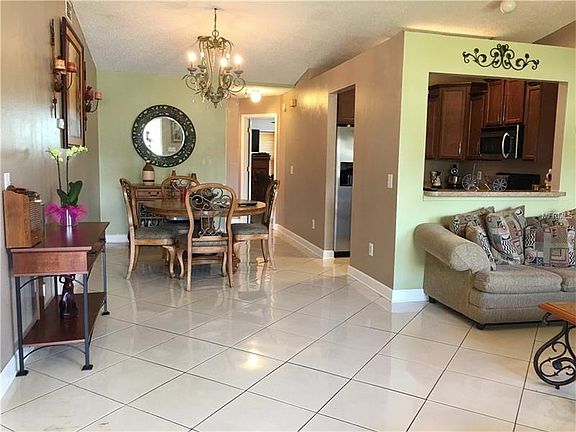 5th image of 1024 Martin Blvd #1