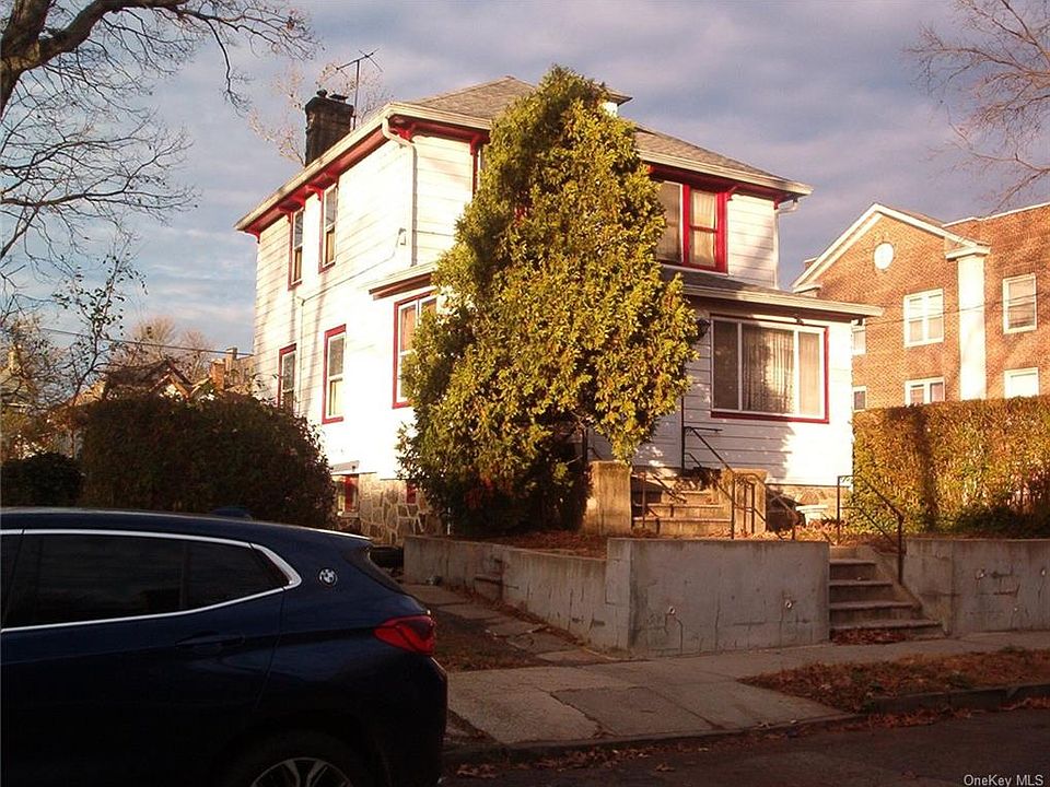1st image of 23 Millington St
