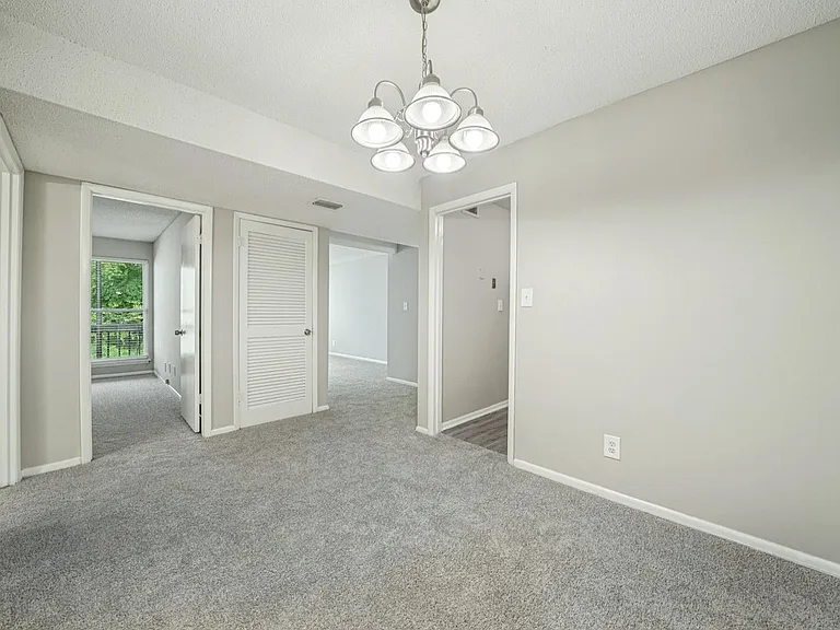 Hills at Hoover Apartments — Photo 7