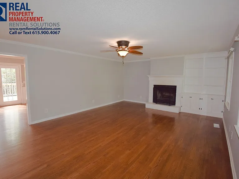 1506 Belle Oaks Dr — Photo 4