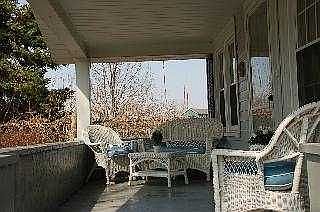 2nd image of 5928 Garden Park Dr