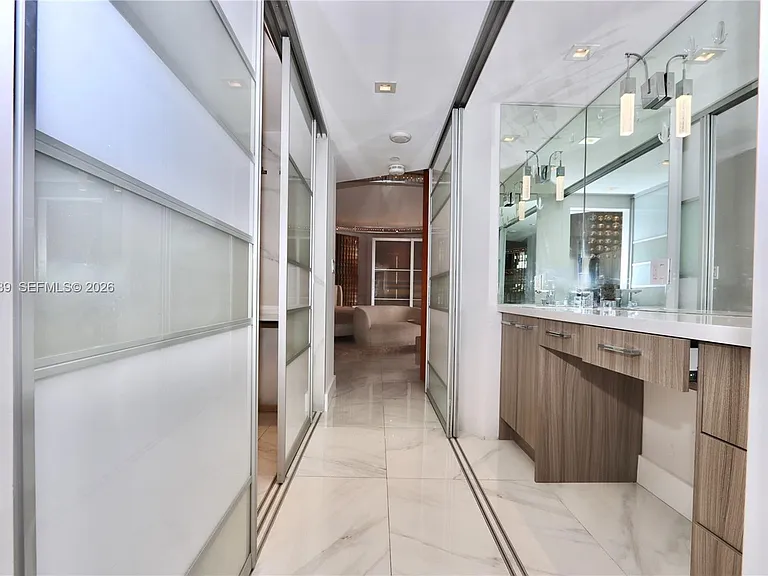 3000 Island Blvd #1603 — Photo 20