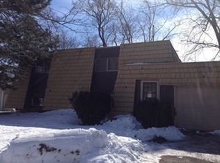 1940 Opal Dr, Aurora, IL 60506