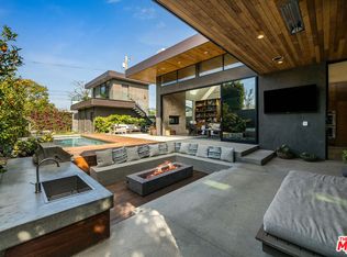 1385 Palms Blvd, Venice, CA 90291