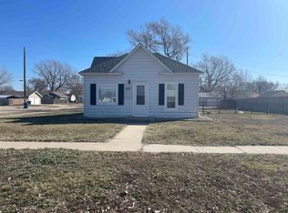 1323 C Ave, Kearney, NE 68847