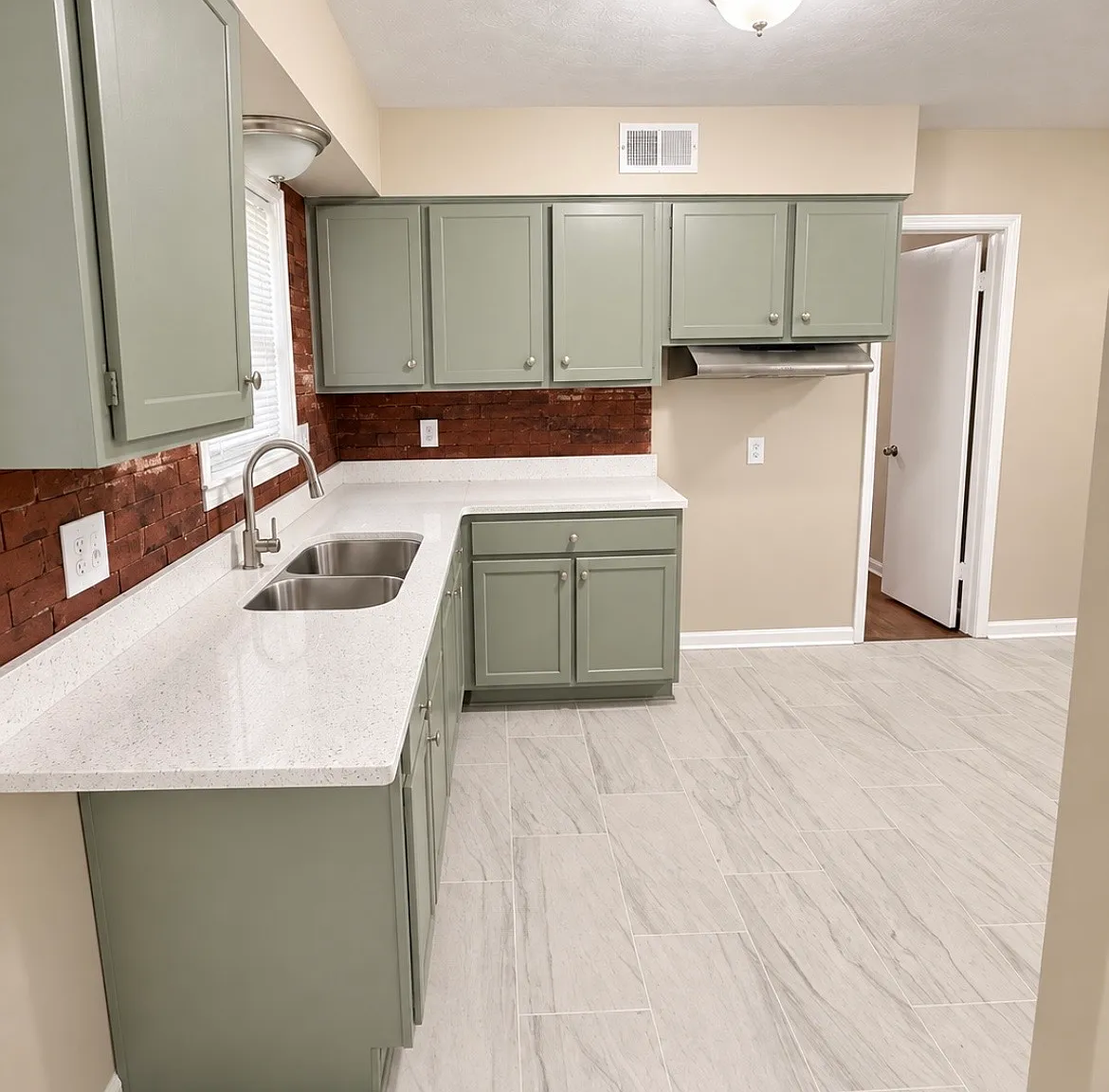 3370 Debby Street - 1 — Photo 1