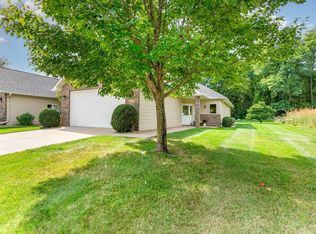 1822 Bohmbach Dr, Red Wing, MN 55066