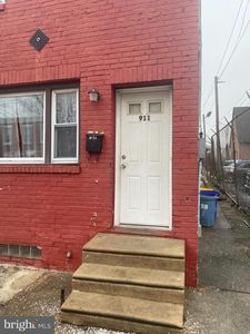 911 S 8th St, Camden, NJ, 08103