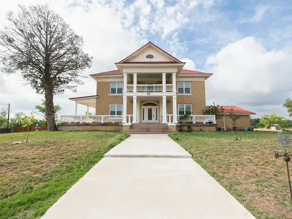 2300 32nd St, Snyder, TX 79549