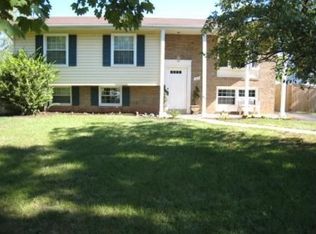 301 W Vernon Ct, Sterling, VA 20164