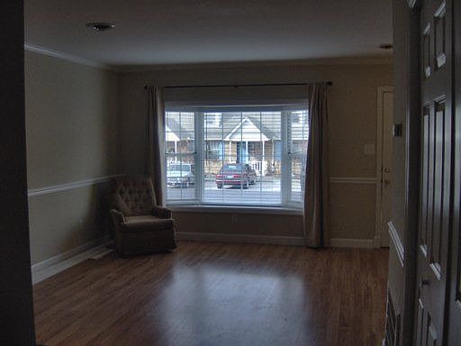 4th image of 465 Bramblewood Ln