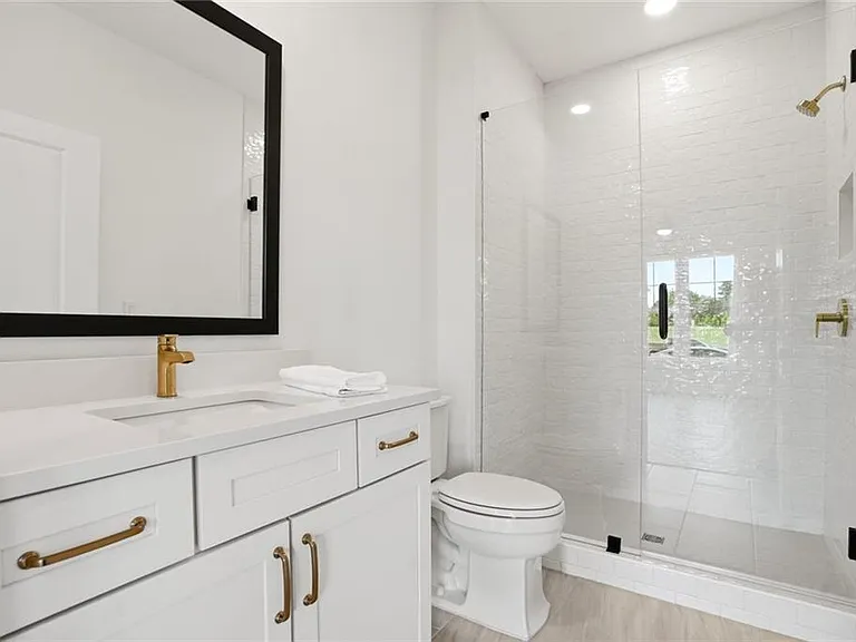2042 Juliette Ave — Photo 6
