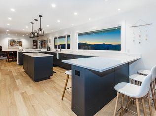 5237 Timberfeild Rd, West Vancouver, BC