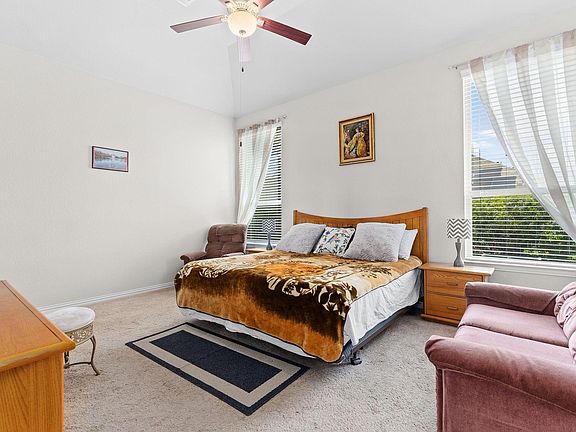 5th image of 2929 Consuelo Way