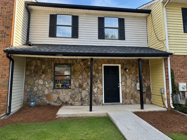 2704 Greystone Pl, Marietta, GA 30106