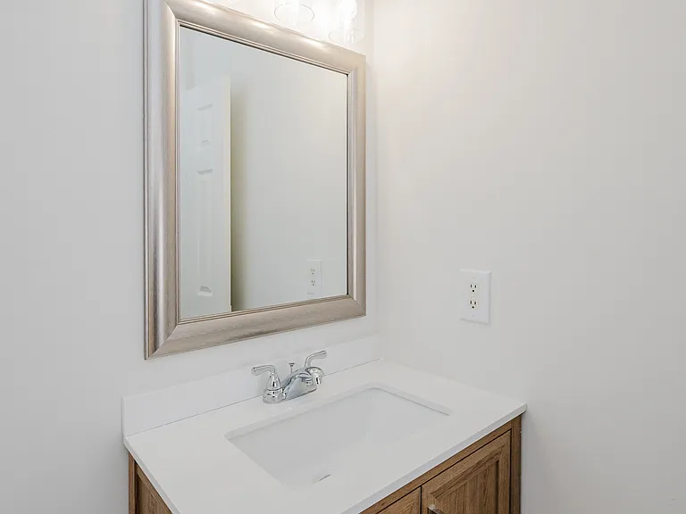 4570 Haley St — Photo 15