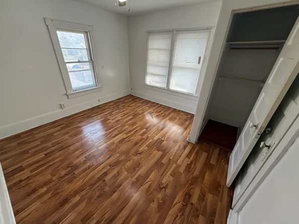 3831 6th Ave #1/2, Des Moines, IA 50313