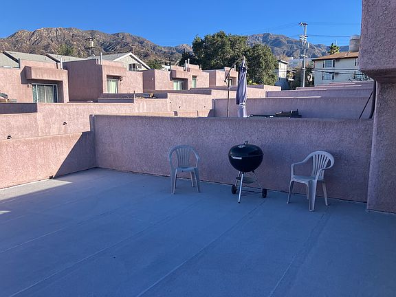 3rd image of 10249 Tujunga Canyon Blvd Unit 18