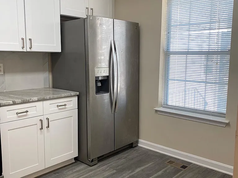 8569 Harvest View Ct — Photo 4